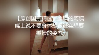 牛仔短裤萌妹子啪啪，舌吻摸奶调情侧入后入骑坐姿势换着操