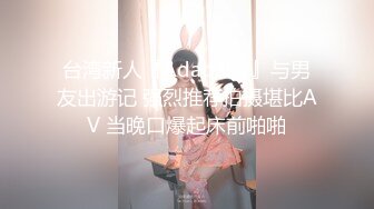 ❤️❤️ 肥臀爱好者，细腰蜜桃臀，大屁股姐姐被卡在桌子下，撩起裙子享受一下，大屌插入