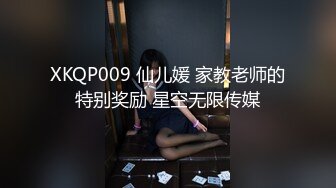 【自整理】OnlyFans——ava_austen (第一弹) 拉丝的牛仔裤 开档的小皮裙 姐妹两个在健身房舔开了【NV】 (8)