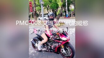 美女半脱牛仔裤穿黑丝做爱