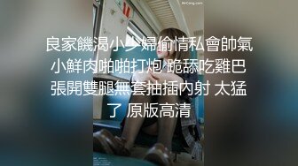 人妻家中偷情后入爆草小屁股翘的真得劲，呻吟浪叫不止干得一身汗，非常真实的自拍精彩不要错过