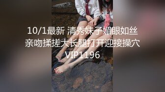 淫荡新人美少妇！抓起大屌贪婪吸吮！高难度姿势，倒着无毛骚逼抽插，射在嘴里吃精