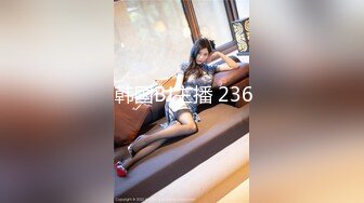 【新片速遞】练歌厅：火辣的女人们