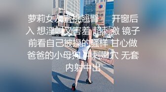 独家推荐_长沙某高档小区公寓离异富姐和两个彪悍黑人居家玩3P游戏_1