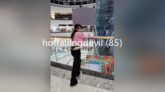 hotfallingdevil (85)