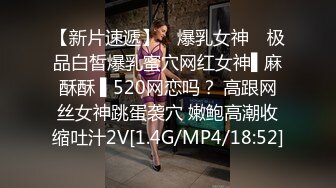 三十多岁如狼似虎极品美少妇,壹次约战4青壮男,嘴里吃壹个,两手各壹根